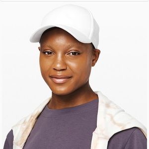 White lululemon hat